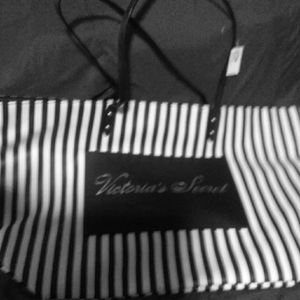 Victoria secrets carry on bag large